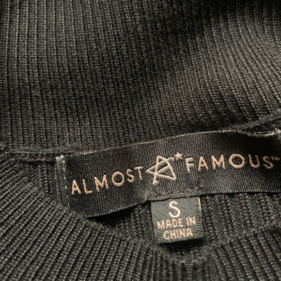 Small black sweater dress (light) - Picture 4 of 5